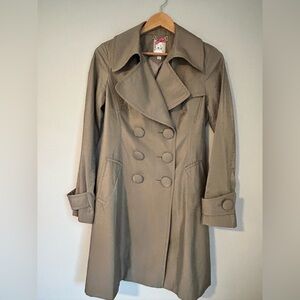 NWOT Yoana Baraschi Taupe Shimmer A-Line Trench Coat Size 6